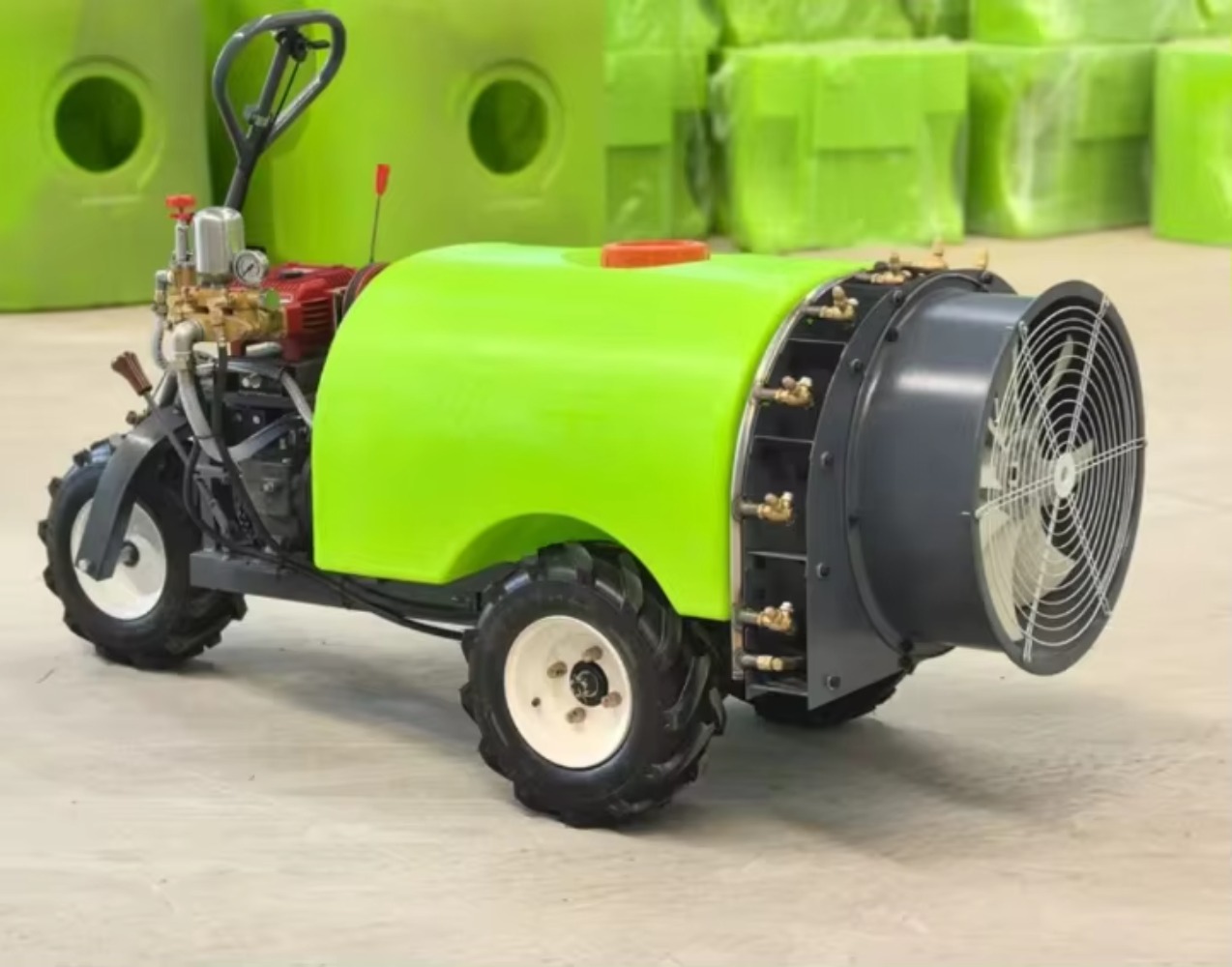 Pulvérisateur autopropulsé à a - Orchard Sprayer Tractor avis et prix